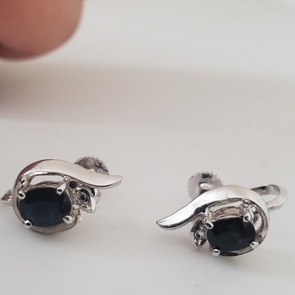 Vintage Style White Gold Black Sapphire Screw Back Earrings Fashion Jewelry